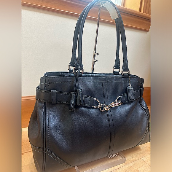 COACH HAMPTONS black leather classic COACH tote bag/purse - Picture 12 of 12